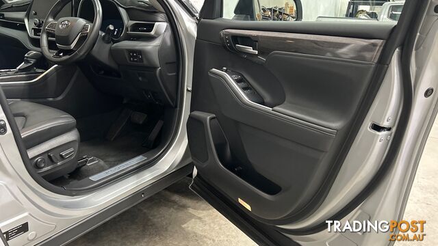 2023 TOYOTA KLUGER GRANDE AWD TXUA75R WAGON - photo 5 of 36