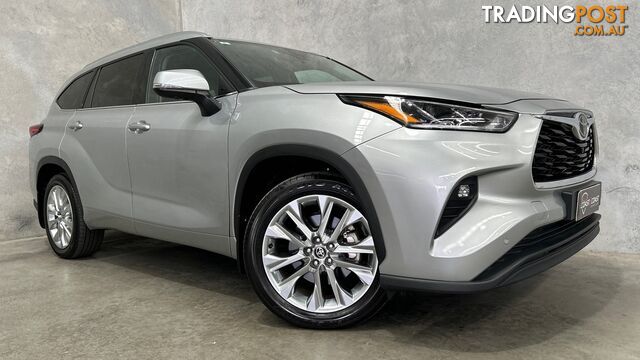 2023 TOYOTA KLUGER GRANDE AWD TXUA75R WAGON