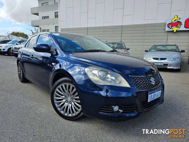 2010 SUZUKI KIZASHI XLS FR SEDAN