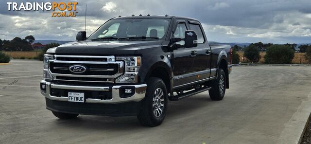 2022 FORD F250 LARIAT BADGE UTILITY