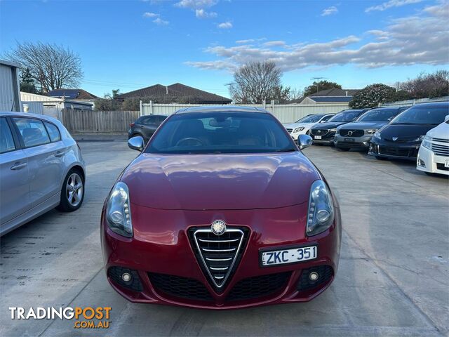 2013 ALFAROMEO GIULIETTA DISTINCTIVE  5D HATCHBACK