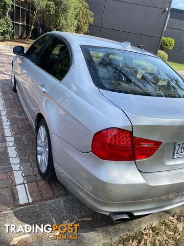 2010 BMW 3 20ILIFESTYLE  4D SEDAN