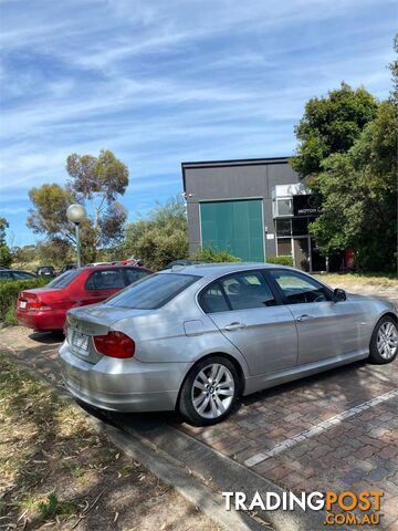 2010 BMW 3 20ILIFESTYLE  4D SEDAN