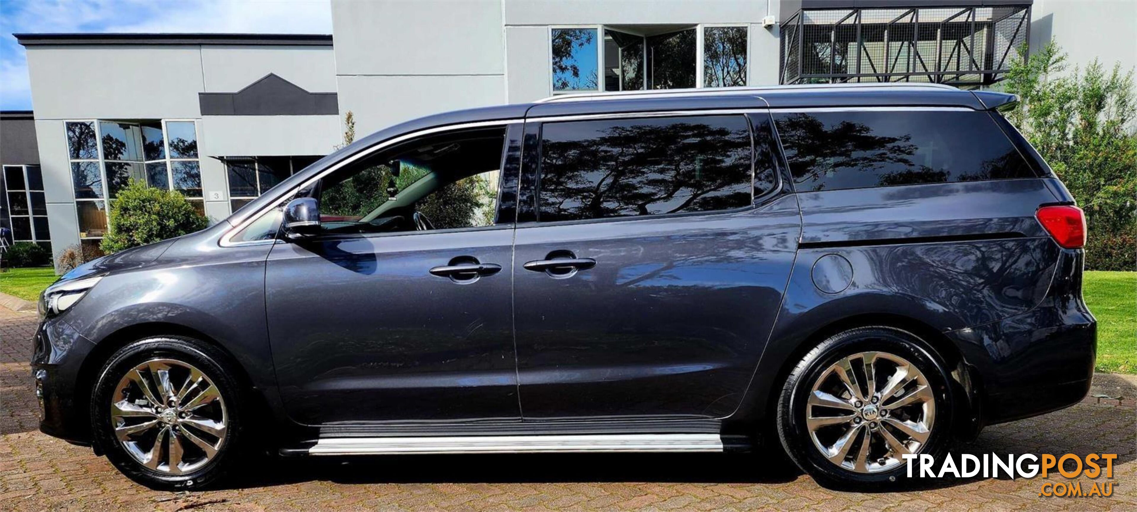 2016 KIA CARNIVAL PLATINUM  4D WAGON