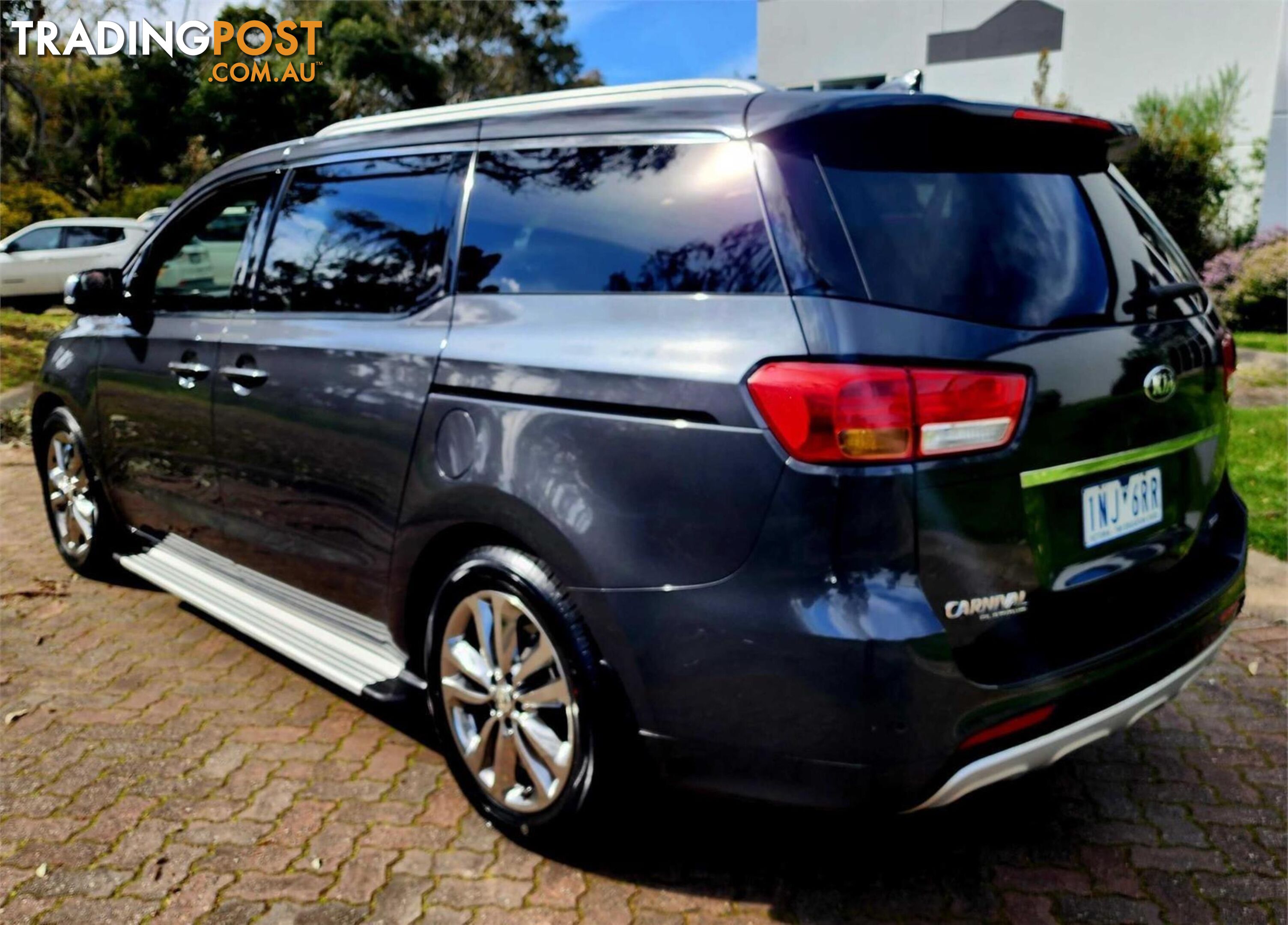 2016 KIA CARNIVAL PLATINUM  4D WAGON