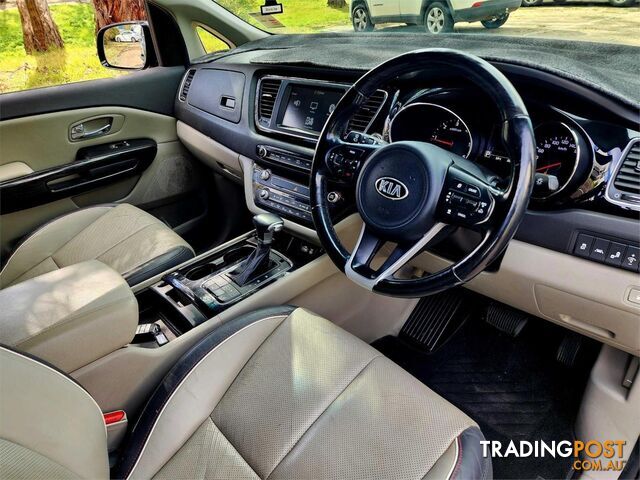 2016 KIA CARNIVAL PLATINUM  4D WAGON