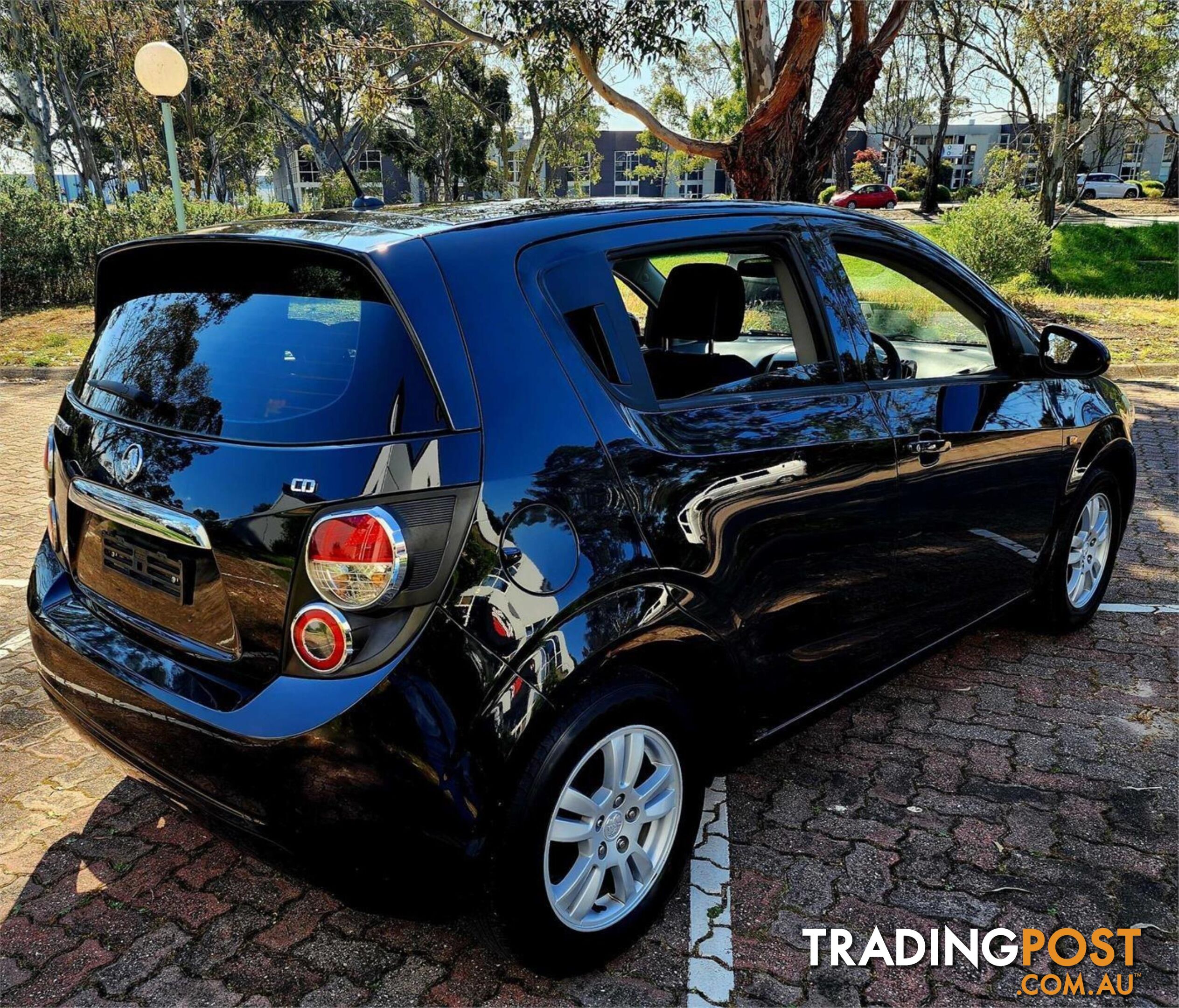 2013 HOLDEN BARINA CD  5D HATCHBACK