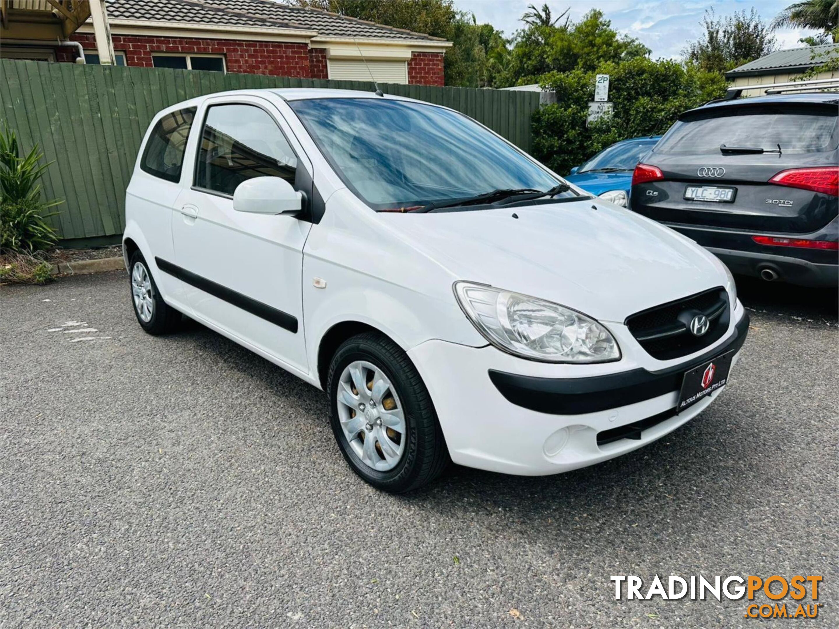 2010 HYUNDAI GETZ S  3D HATCHBACK