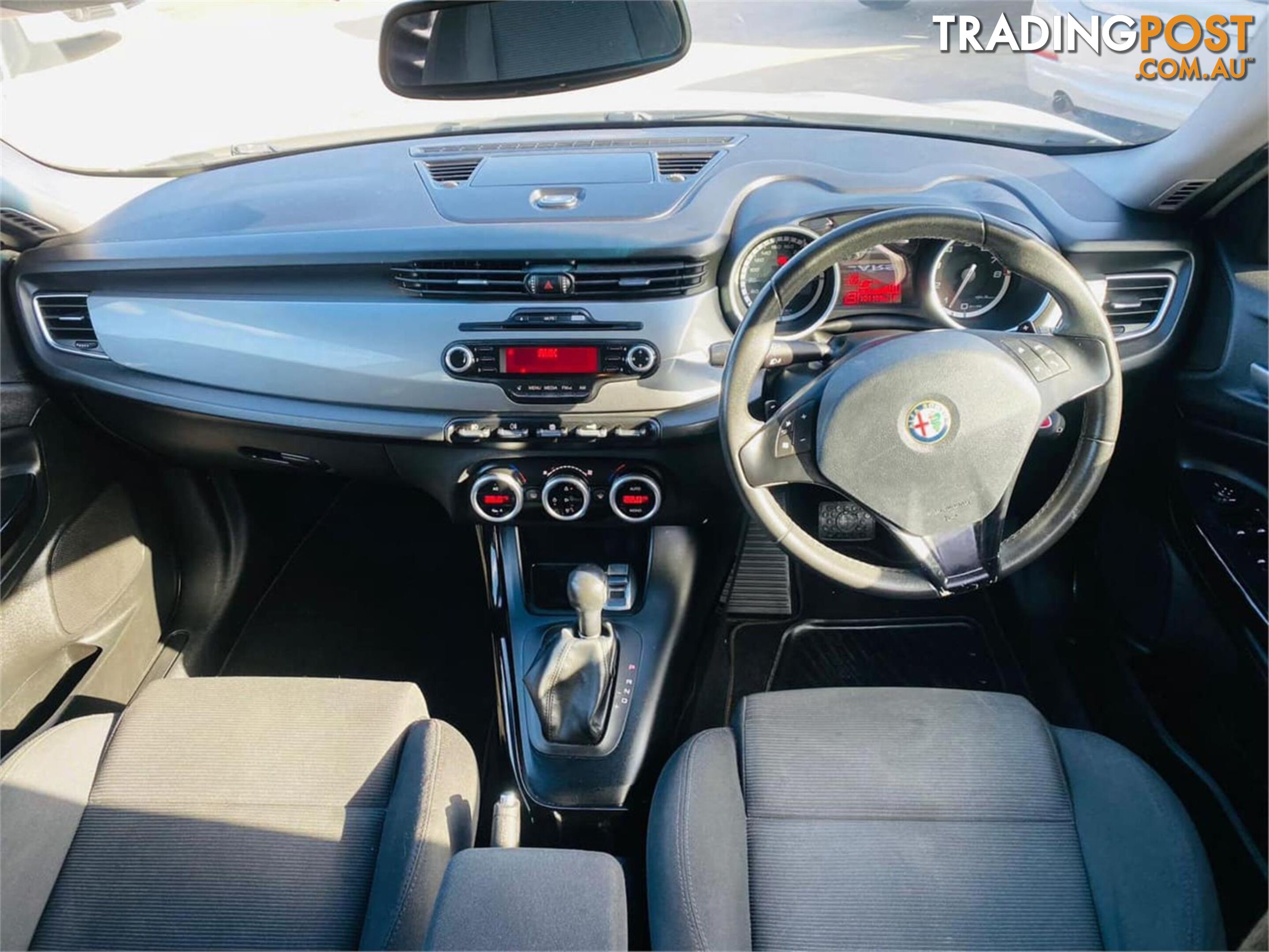 2013 ALFAROMEO GIULIETTA DISTINCTIVE  5D HATCHBACK