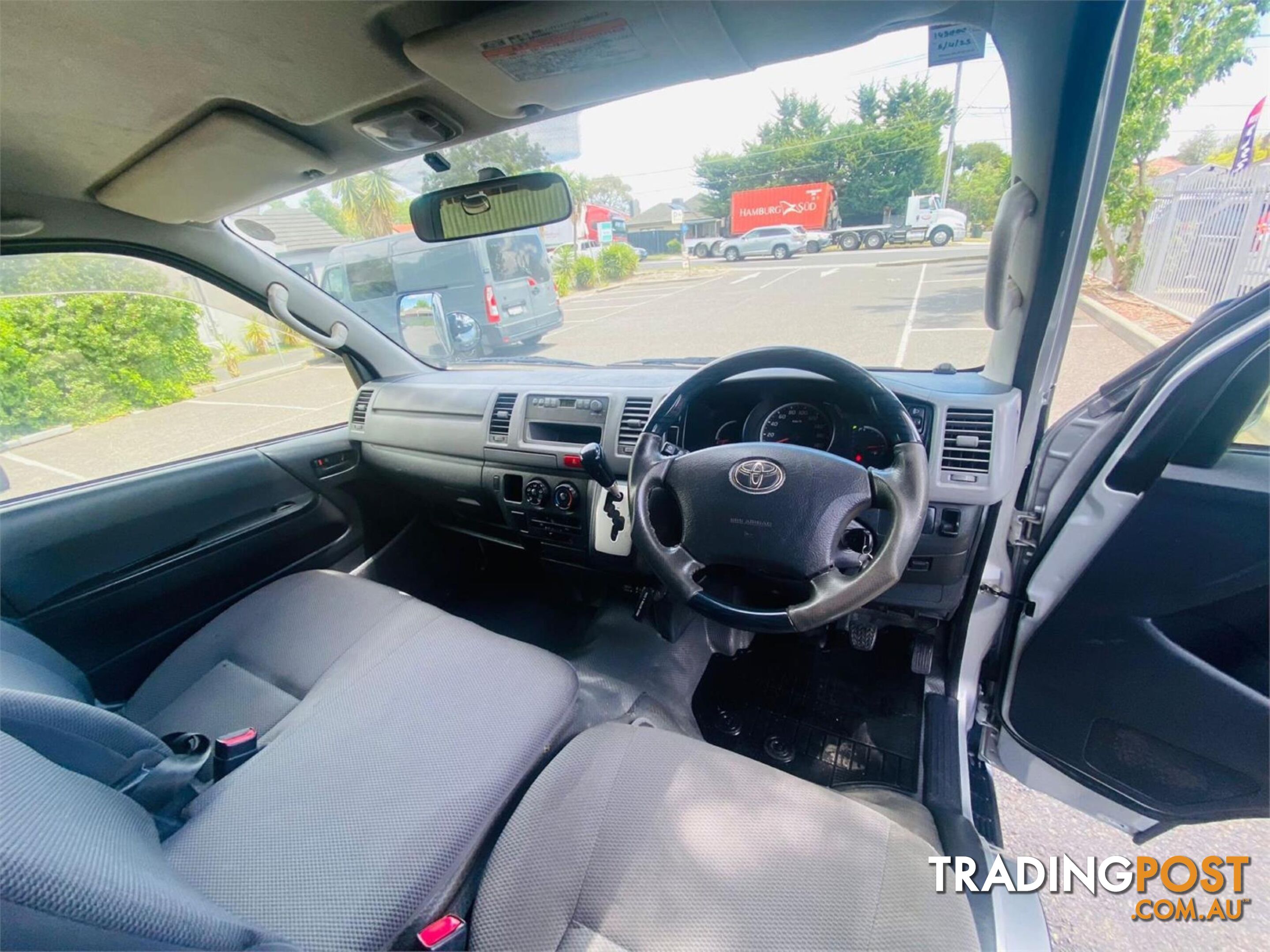 2013 TOYOTA HIACE LWB  4D VAN