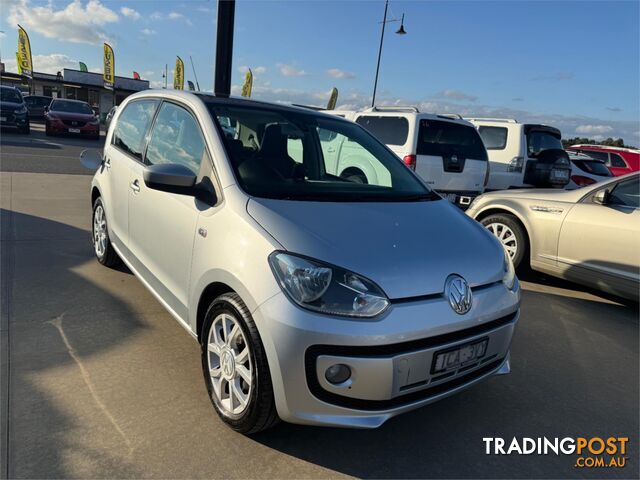 2013 5D HATCHBACK