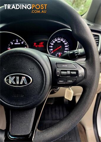 2015 KIA CARNIVAL S  4D WAGON