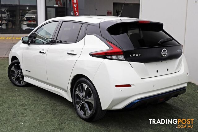 2021 NISSAN LEAF ZE1 HATCH - photo 4 of 15