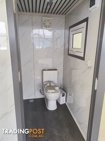Portable Toilet with Shower