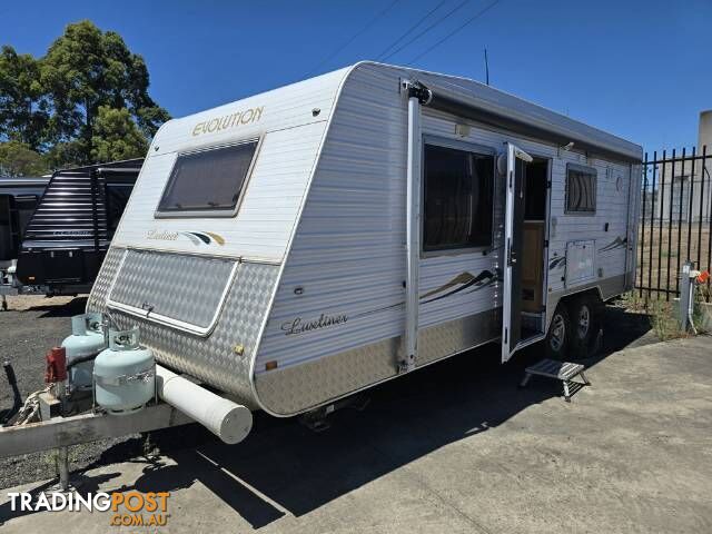 USED 2010 EVOLUTION LUXLINER CARAVAN 2 AXLE