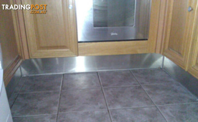Silver Mirror Laminate Kitchen Kickboard Plinth Length 3.6mtr