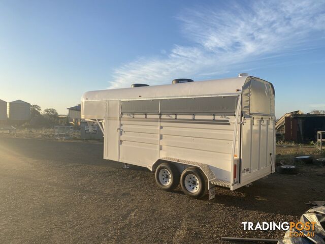 2 HORSE GOOSENECK - photo 4 of 5