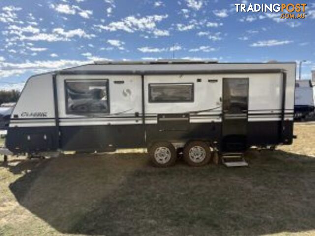 2019 SUPREME TOURER 23 FT SEMI OFF ROAD