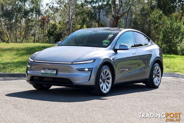 2025 Tesla Model Y Premium Long Range