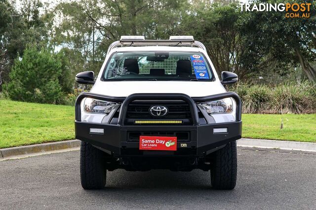2022 Toyota Hilux SR GUN126R 4X4 - photo 2 of 24