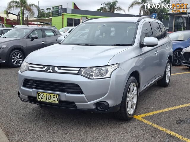 2013 MITSUBISHI OUTLANDER ES ZJMY14 WAGON - photo 3 of 29