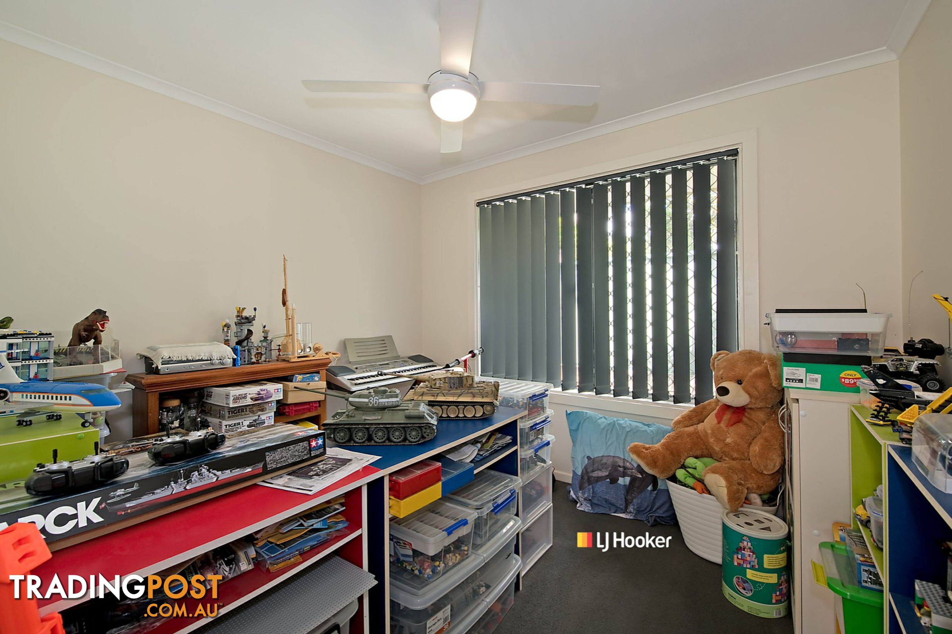 19 Eyre Avenue PETRIE QLD 4502