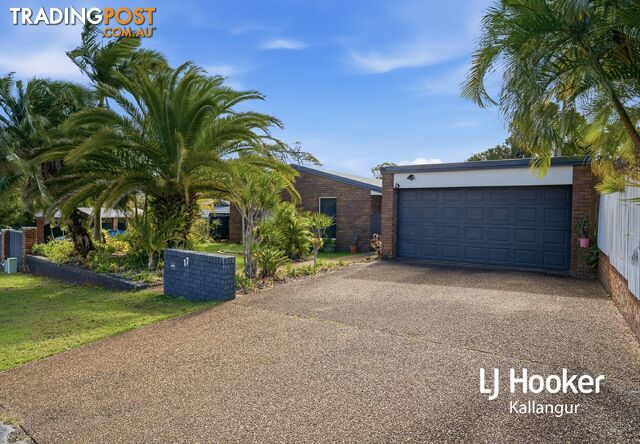 17 Frangipani Court KALLANGUR QLD 4503