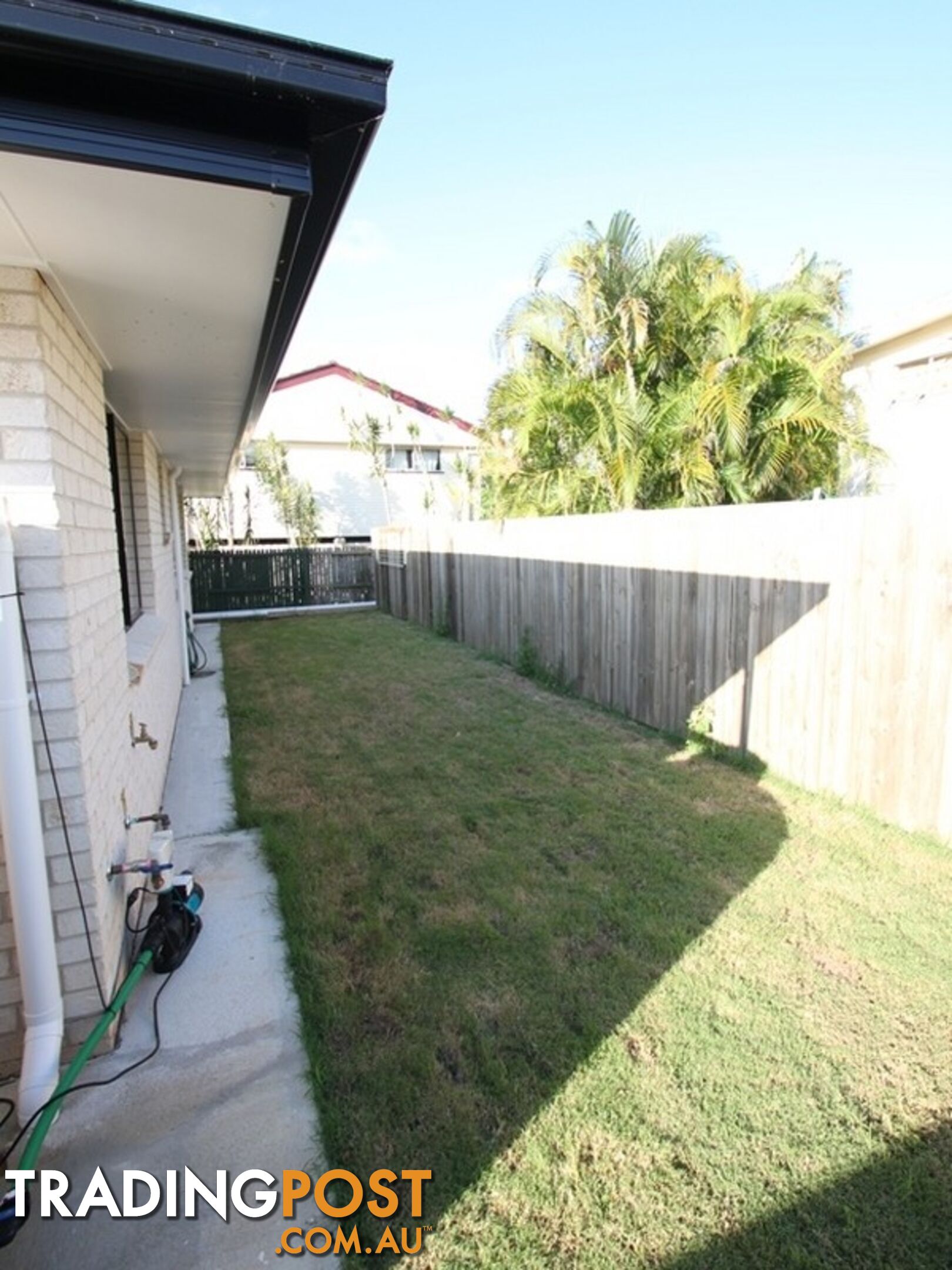 1/8 Glendon Court KALLANGUR QLD 4503