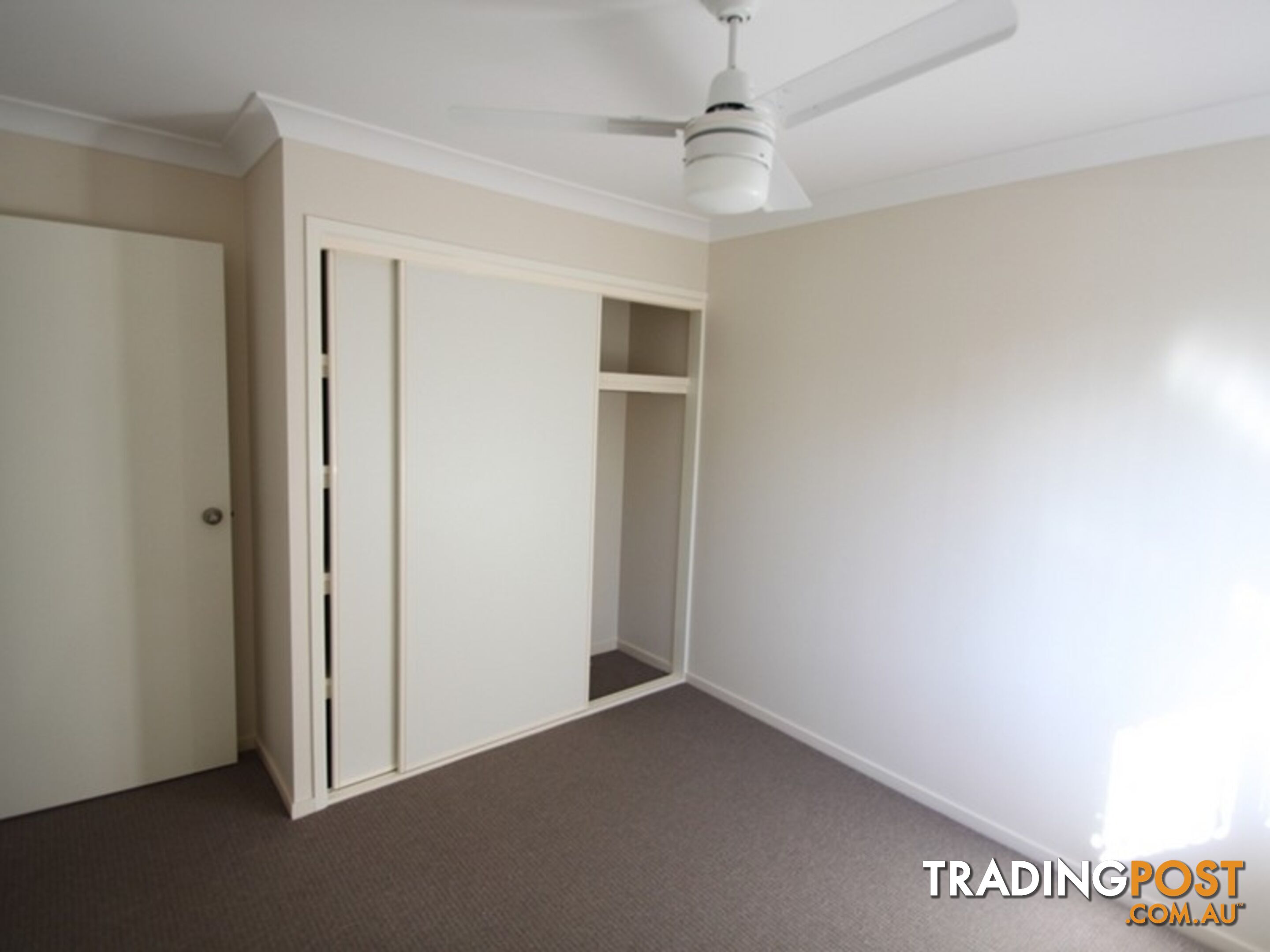 1/8 Glendon Court KALLANGUR QLD 4503