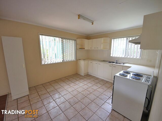 26 Lavercombe Drive KALLANGUR QLD 4503