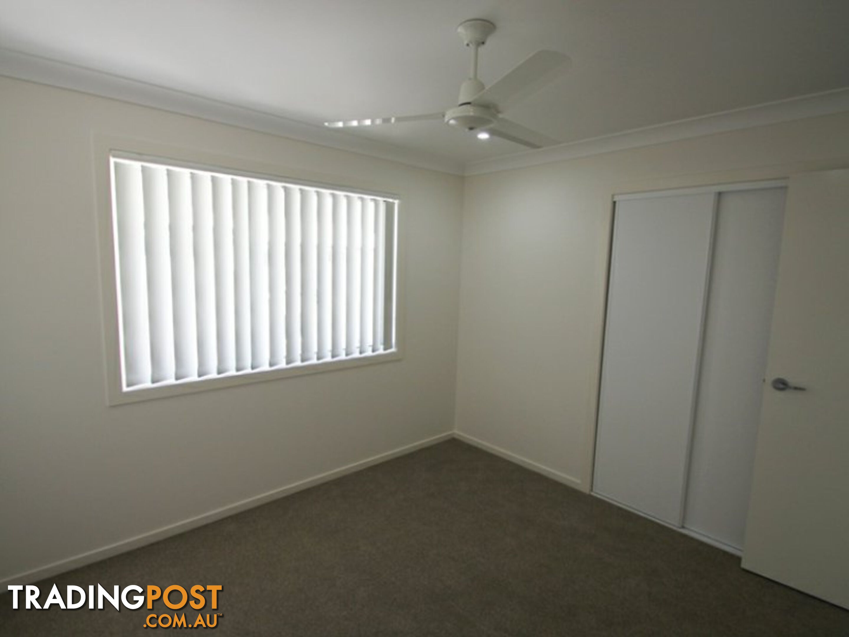 2/11 Storey Road KALLANGUR QLD 4503