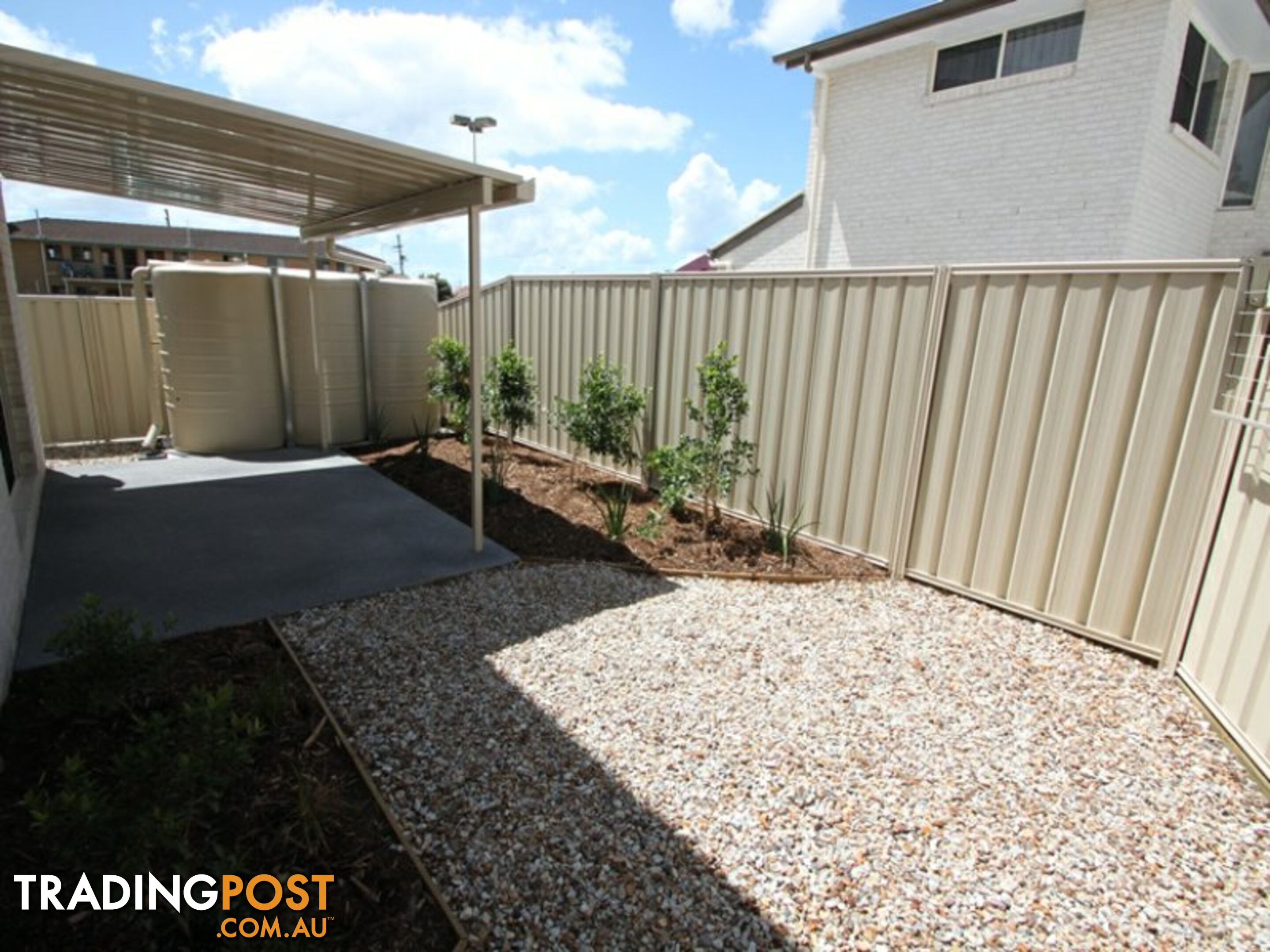 2/11 Storey Road KALLANGUR QLD 4503