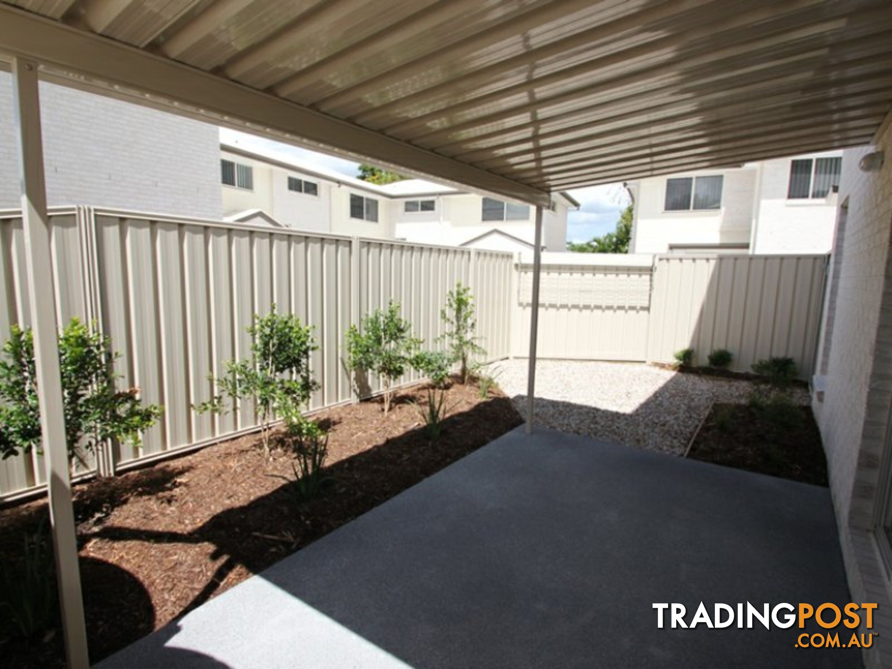 2/11 Storey Road KALLANGUR QLD 4503