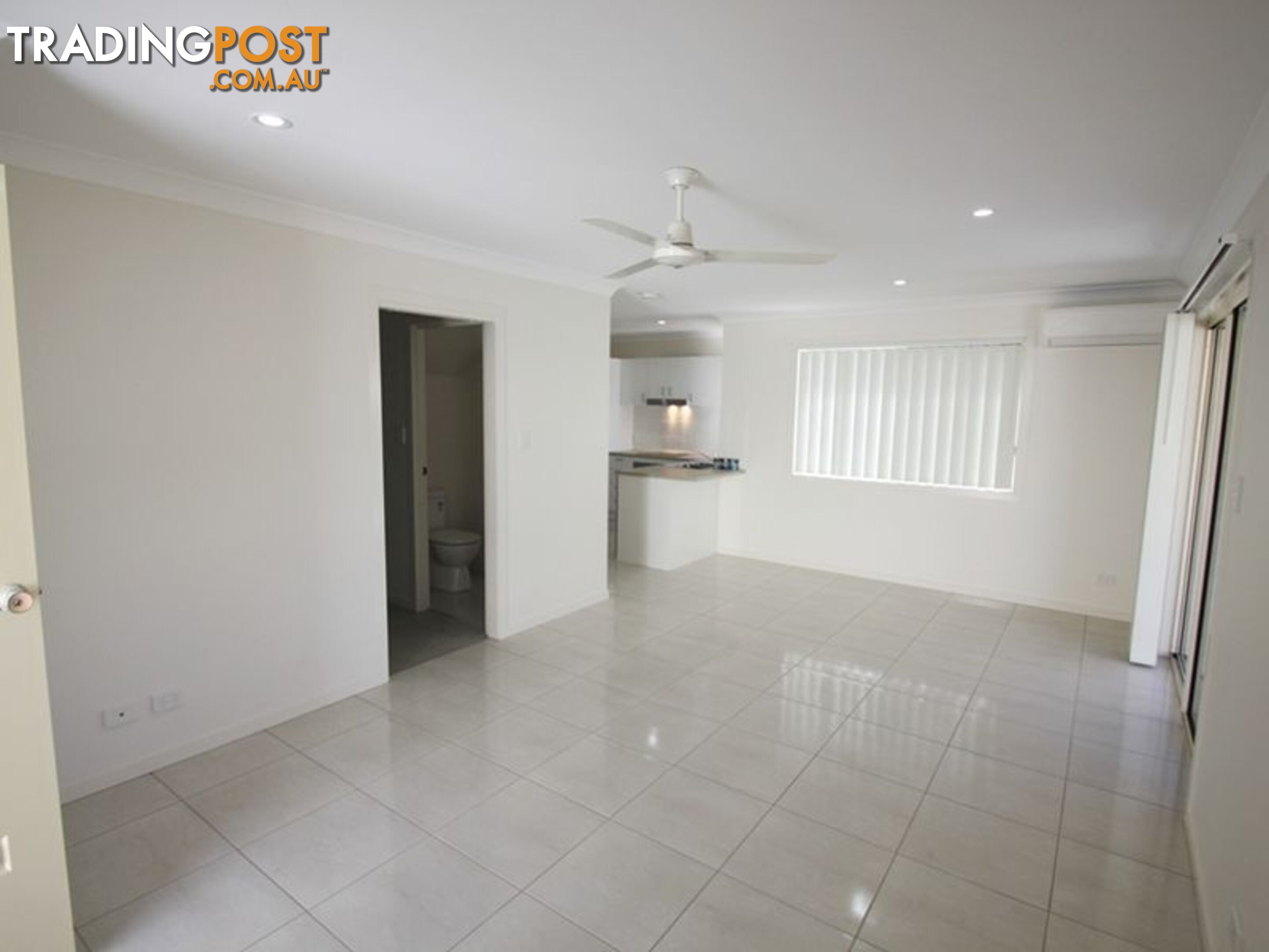 2/11 Storey Road KALLANGUR QLD 4503