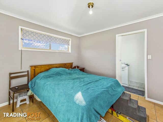 15 Poplar Place KALLANGUR QLD 4503