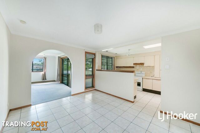 56 Young Street PETRIE QLD 4502