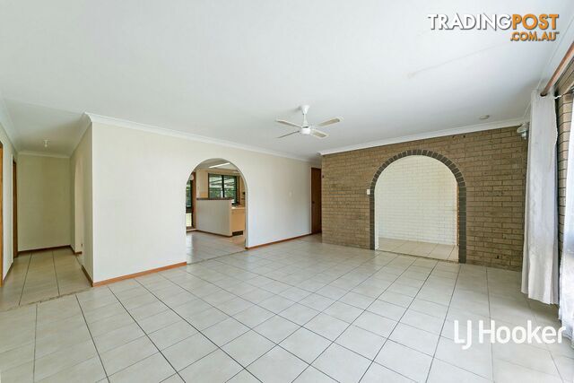 56 Young Street PETRIE QLD 4502