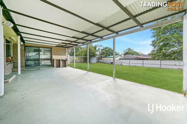 56 Young Street PETRIE QLD 4502