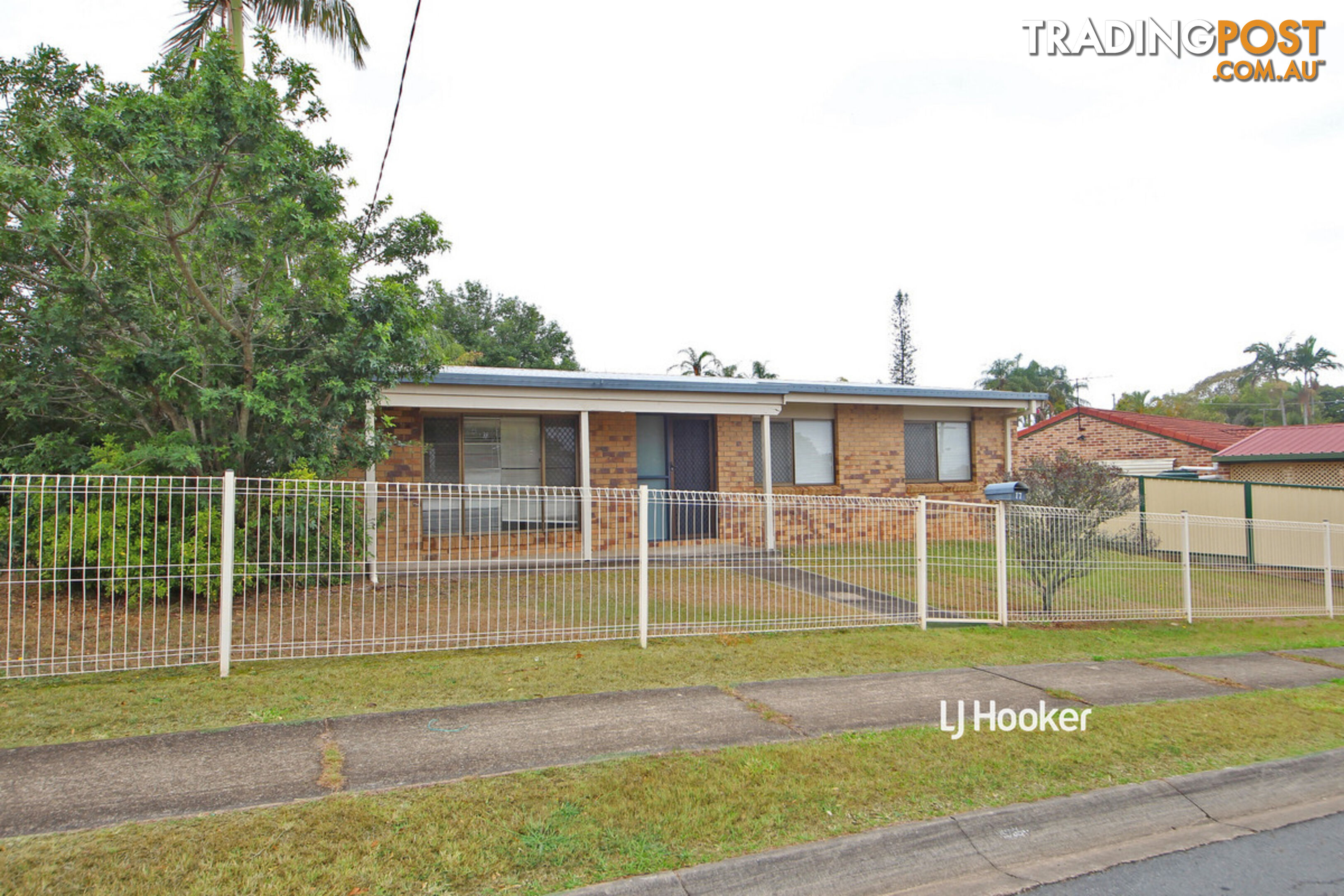 17 Huntington Drive KALLANGUR QLD 4503