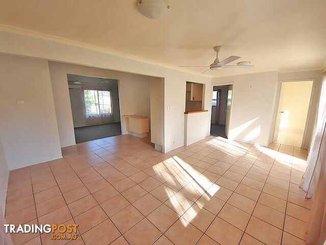 17 Cantor Street KALLANGUR QLD 4503