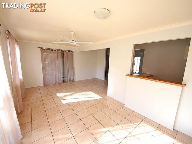 17 Cantor Street KALLANGUR QLD 4503