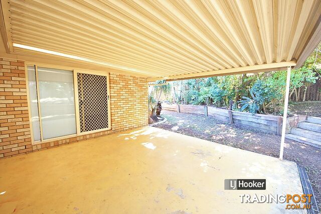 1 Poinciana Court KALLANGUR QLD 4503