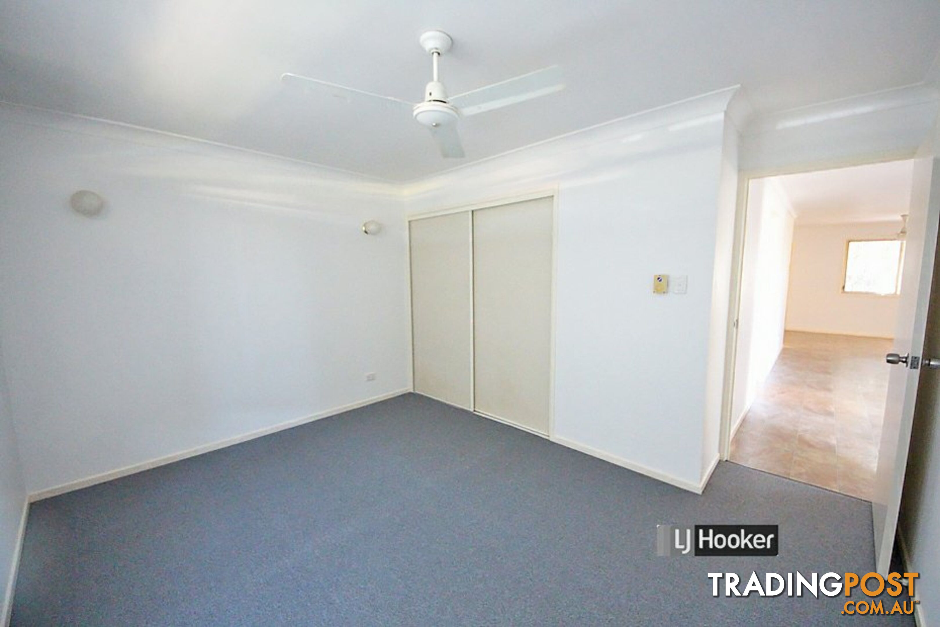 1 Poinciana Court KALLANGUR QLD 4503