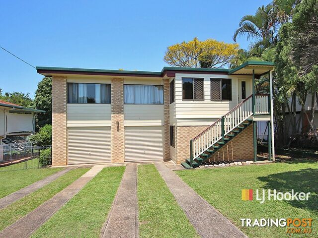 5 Loowa Street KALLANGUR QLD 4503