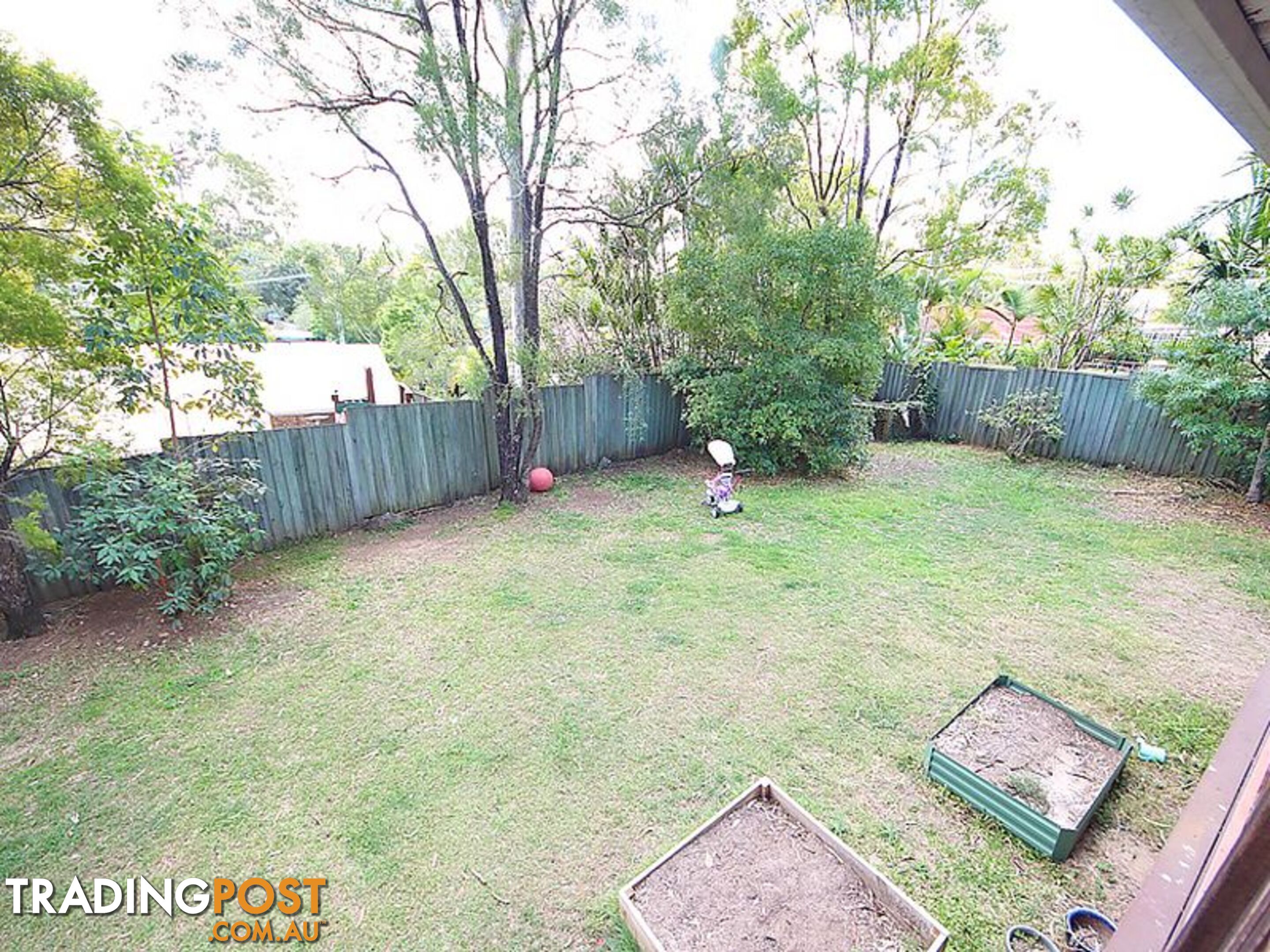 23 Chambery Road PETRIE QLD 4502