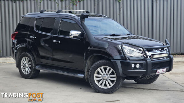 2017 ISUZU MU-X LS-T  SUV