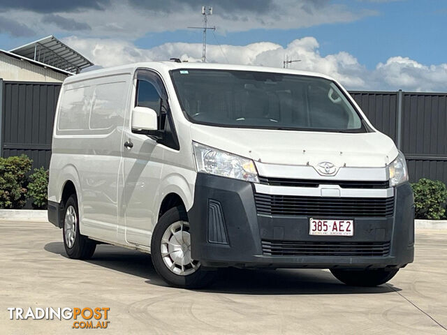 2020 TOYOTA HIACE   VAN