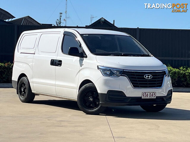2018 HYUNDAI ILOAD VAN