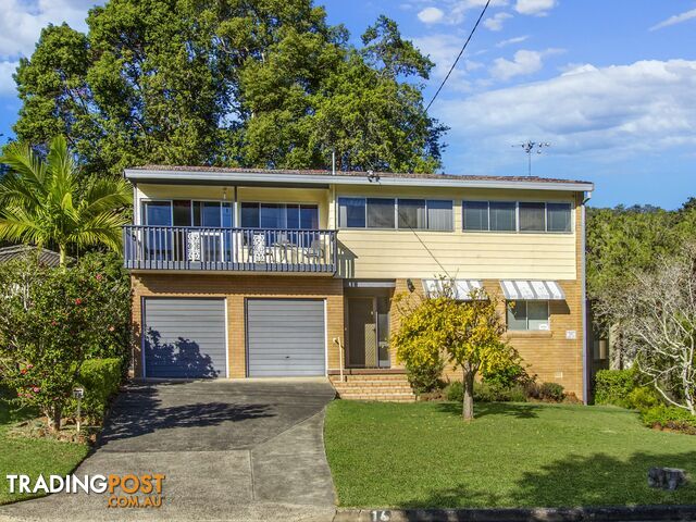 16 Priestley Parade POINT CLARE NSW 2250