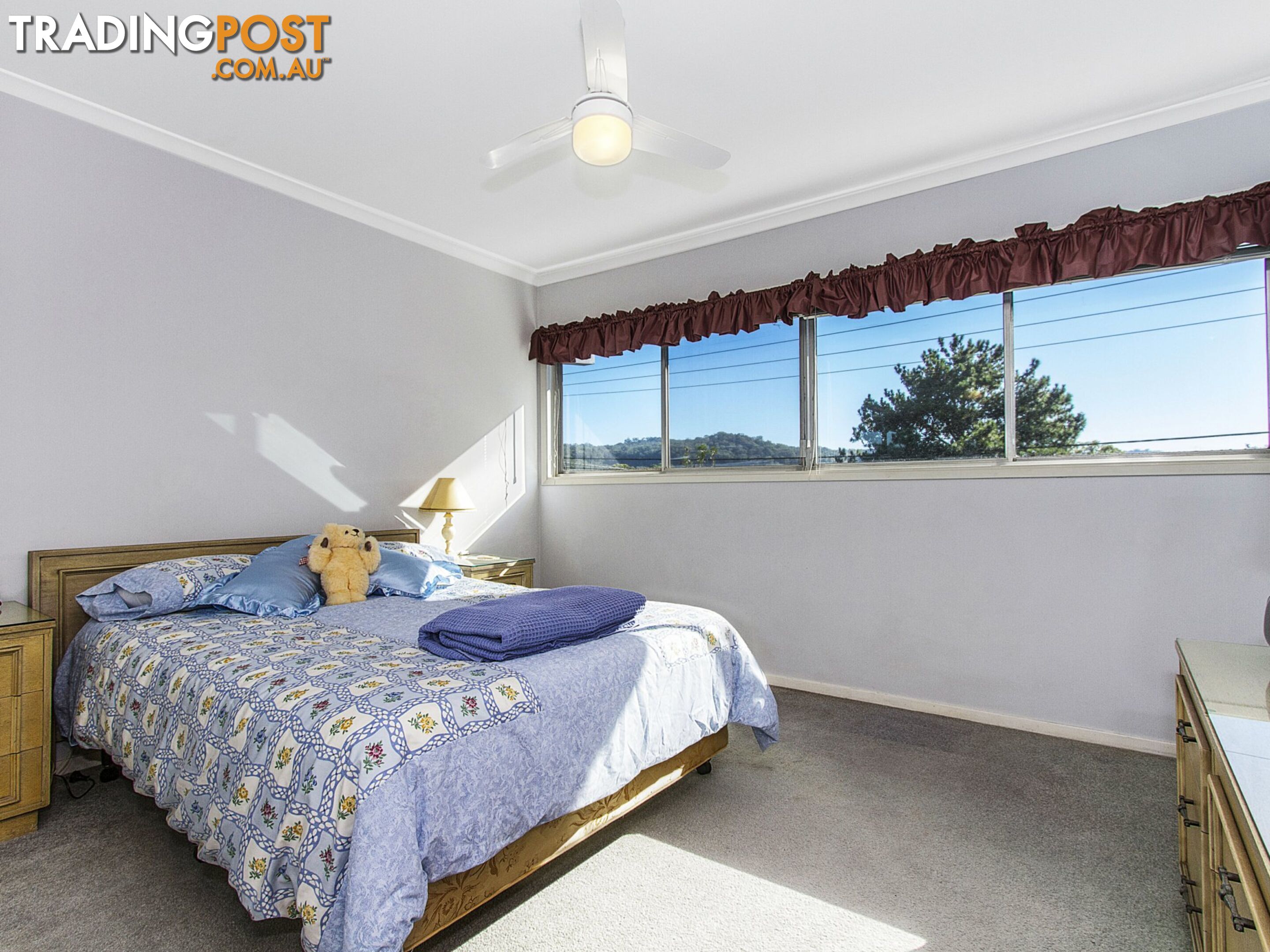 16 Priestley Parade POINT CLARE NSW 2250